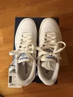 Reebok ホワイト スニーカー　CLUB C 85 VINTAGE