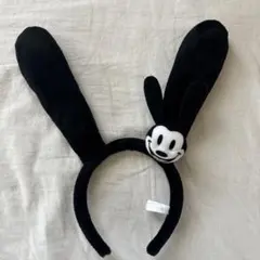 オズワルド 耳付きカチューシャ ブラック