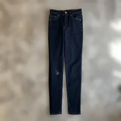 GU ダークブルー スキニーデニム