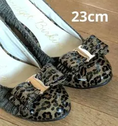 ブリジットバーキン ヒョウ柄 パンプス リボン ツイード 23cm 美品のサムネイル