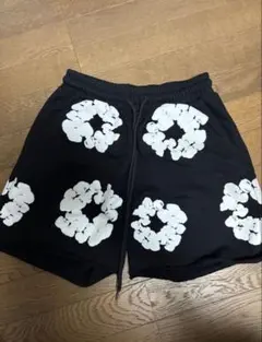 デニムティアーズ　ハーフパンツ黒　すいかの皮 デニムティアーズ ハーフパンツ黒 すいかの皮様専用 - メルカリ
