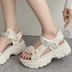 Shoes in Closet 厚底ボリュームソール スポーツサンダルのサムネイル