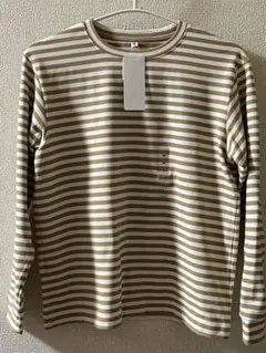 新品、タグ付き　UNIQLO ユニクロ ボーダー長袖Tシャツ 150