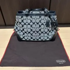 美品 COACH ハンド バッグ シグネチャー 保存袋付き プレゼント