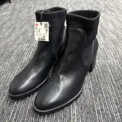新品未使用 ZARA サイドゴアブーツ25.5