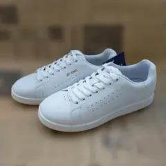 【新品・未使用】 YONEX（ヨネックス）のウォーキングシューズのサムネイル