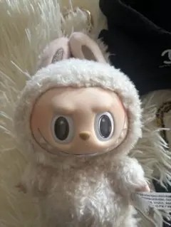 POP MART マカロンラブブ　ソイミルク