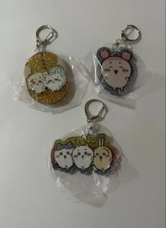 ちいかわ ラメアクリルキーホルダー5 まとめ売り トリオ ハチワレ モモンガ