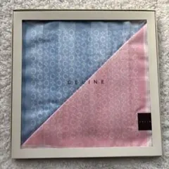 CELINE ロゴ入り ハンカチ 青とピンク