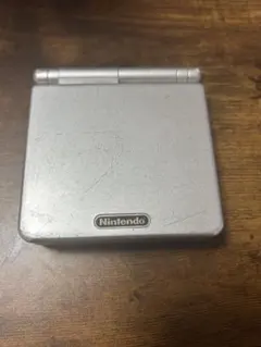 Nintendo Game Boy Advance SP シルバー　ジャンク