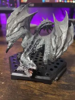 リオレウス希少種 フィギュア モンスターハンター