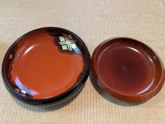 漆器 二重皿 黒赤 金装飾付き