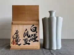 2026年最新】白磁壺の人気アイテム - メルカリ