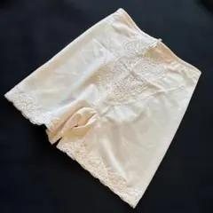 Item thumbnail for item 8208e6a4-4f97-4fb8-a4d8-95ac9af37f15