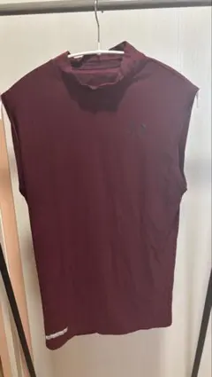 UNDER ARMOUR バーガンディ ノースリーブ LG