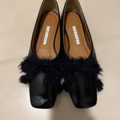 PIPPICHIC ブラックファー付きフラットシューズ