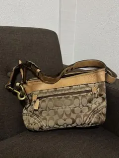 Coach ブラウン ショルダーバッグ