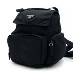 【極上美品✨】プラダ ミニ リュック バッグパック ナイロン 三角プレート