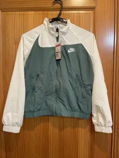 Nike キッズジャケット