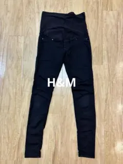【H&M】マタニティパンツのサムネイル