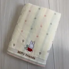 ミッフィー Miffy Friends バスタオルのサムネイル
