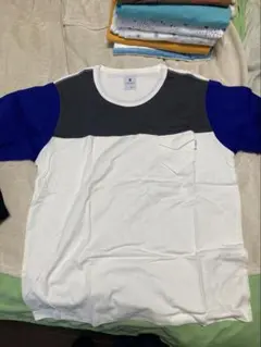 R.NEWBOLD Tシャツ