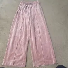 ニコアンド ピンクベロアパンツ