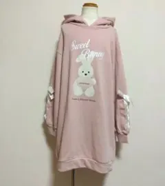 LOVETOXIC ウサギプリント フード付きワンピース　S