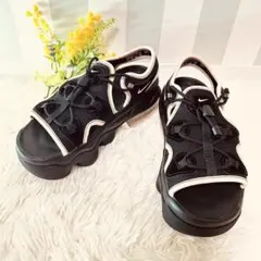 ナイキ　エアマックスココサンダル　ブラック/ピンク　23センチ　厚底　NIKE
