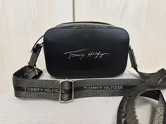 TOMMY HILFIGER ショルダーバッグ ブラックのサムネイル