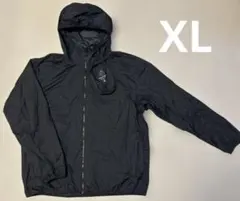 ユニクロ　ポケッタブルパーカー　ブラック　XL メンズ