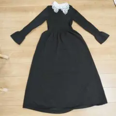 ティティベイト 襟付きボリュームスカートニットワンピース