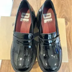 Item thumbnail for item 30111343-6179-49d4-8794-cf8961e8f2f9