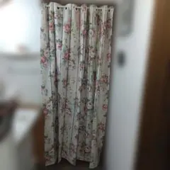 花柄アコーディオンカーテン