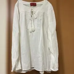 somari 刺繍入り ホワイト 長袖 ブラウス タッセル付きのサムネイル