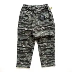 【匿名配送】美品 エフオーキッズ シェフパンツ 迷彩 カモ柄 長ズボン 100