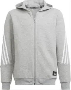 新品adidasパーカー　130 グレー