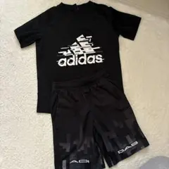 adidas Tシャツとショートパンツセット 140cm 黒
