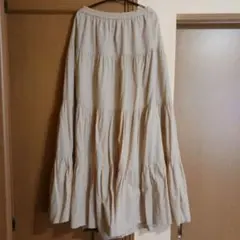 GU ベージュ ティアードスカート Mサイズ ベージュ