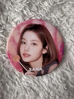 TWICE サナ 缶バッジ