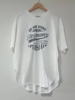 裾ラウンドプリントTシャツ ホワイト