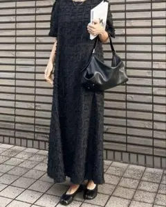 SHEIN FRIFUL ワンピース ロング ブラック パフスリーブ 未使用のサムネイル