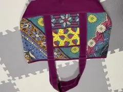 TITICACA トートバッグ パッチワーク風 花柄のサムネイル