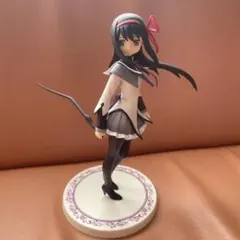 魔法少女まどか☆マギカ 暁美ほむら フィギュア　訳あり　メルカリ便