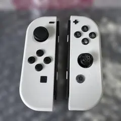 Nintendo Switch Joy-Con ホワイト ストラップ付 - メルカリ