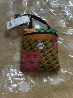 鬼滅　ユニクロ　ポケッタブルバック