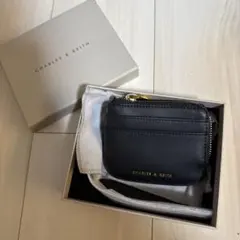 Koa コア スクエアカードホルダー　カード入れcharles & keith