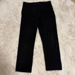 ユニクロ　スラックスパンツ　ブラック　Mサイズ