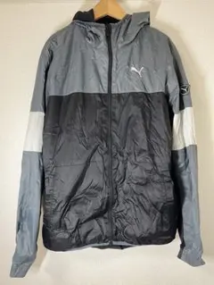 プーマ　ウィンドブレーカー　パーカー　ジャケット