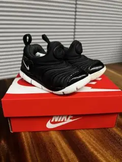 Nike ダイナモフリー スニーカー シューズ 靴 スリッポン 12.0